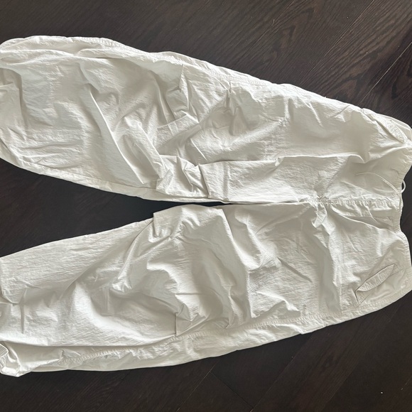 H&M parachute pants - Picture 2 of 4